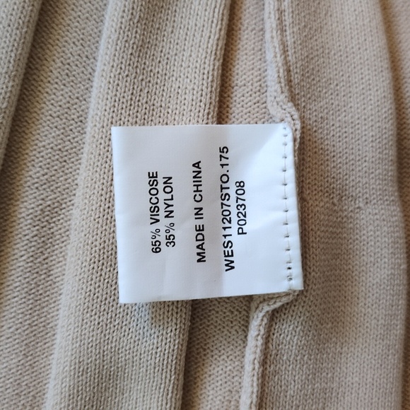 DISSH Ribbed Dress - Picture 5 of 6